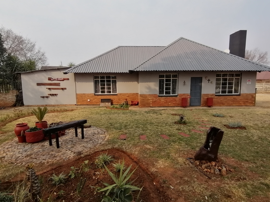 3 Bedroom Property for Sale in Stilfontein Ext 3 North West